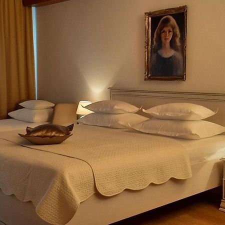 Guest House Fenix Brela Szoba fotó