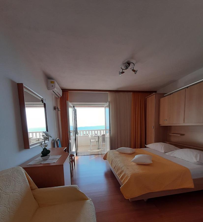 Guest House Fenix Brela Kültér fotó