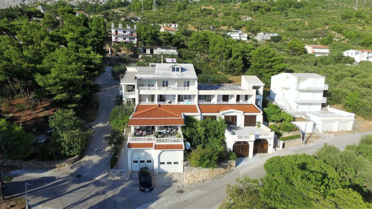 Guest House Fenix Brela Kültér fotó